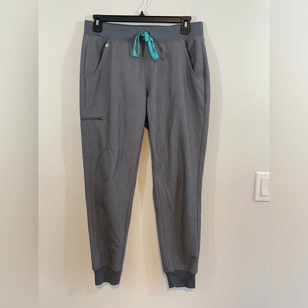 FIGS ZAMORA 2.0 Joggers scrub pants womens sz medium Gray W18SW2005